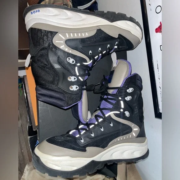 Dior Ski Capsule Lace Up High Ankle Leather Boots Grey/Black  display picture 2